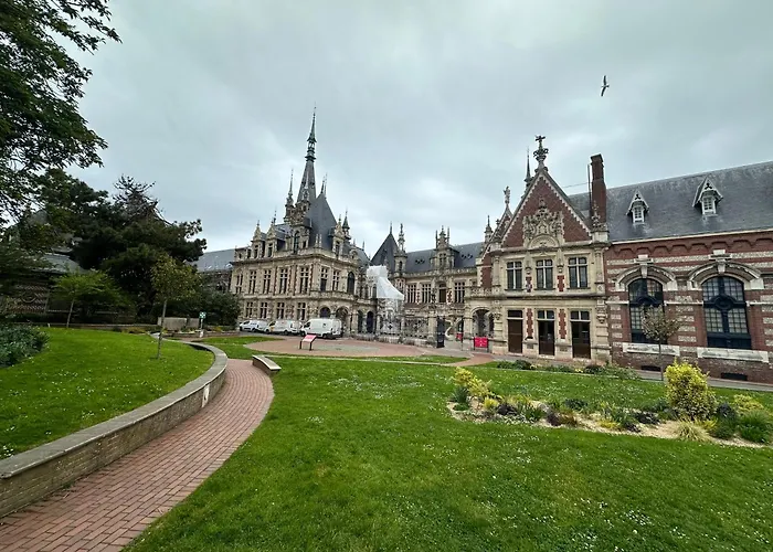 度假居 Le - Port & 费康